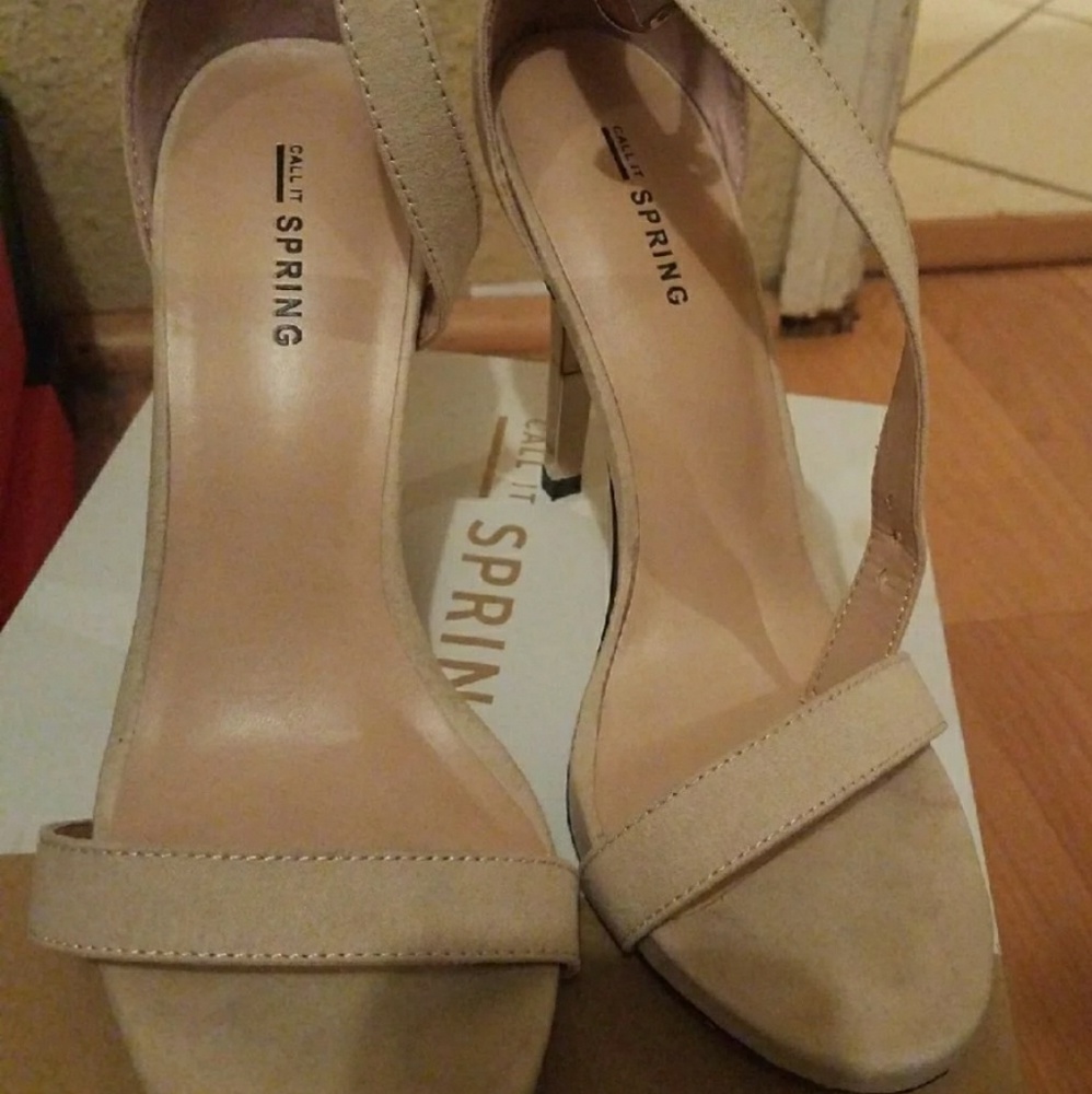Call it Spring heels. - Picture 3 of 4